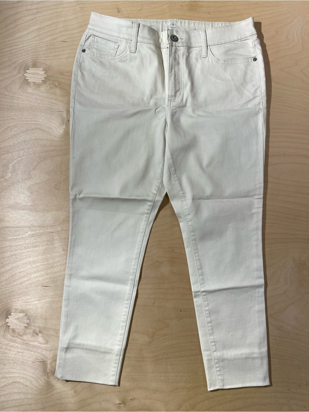 St. John's Bay White Ankle Skinny Leg Jeans 12 (RT)
